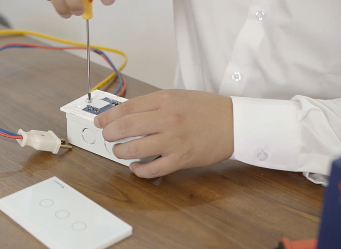 Hướng Dẫn Lắp Đặt Công Tắc Thông Minh Vconnex Cảm Ứng – Viền Nhôm Hướng Dẫn Lắp Đặt Công Tắc Thông Minh Vconnex Cảm Ứng – Viền Nhôm