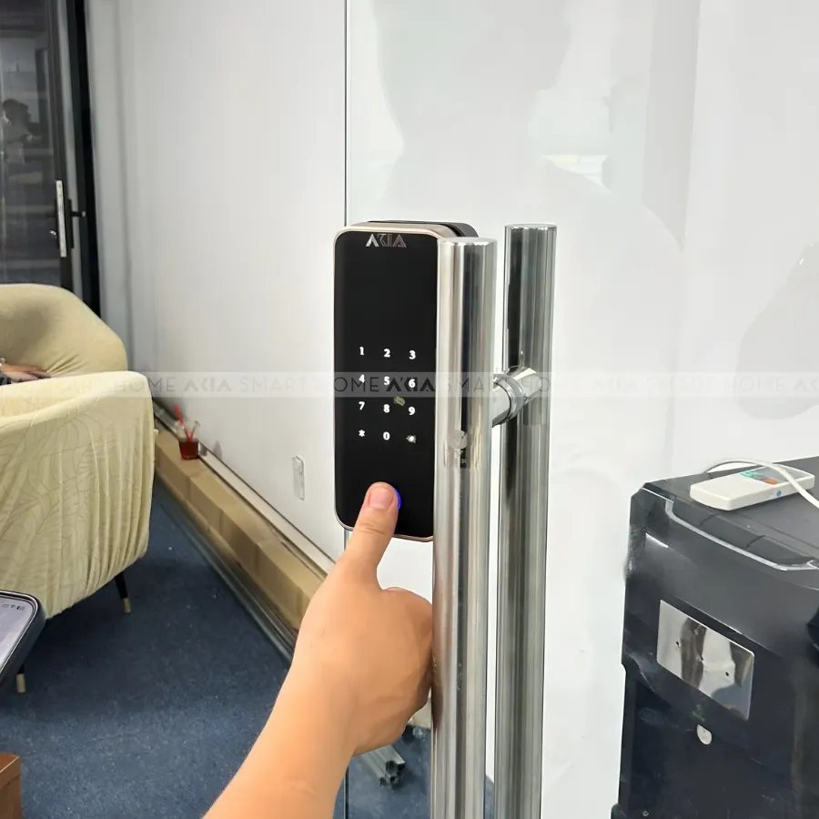Khóa Vân Tay Cửa Kính Akia G08 - Dùng Cho Cửa Kính Lùa 5 In 1 18 Khóa Vân Tay Cửa Kính Akia G08