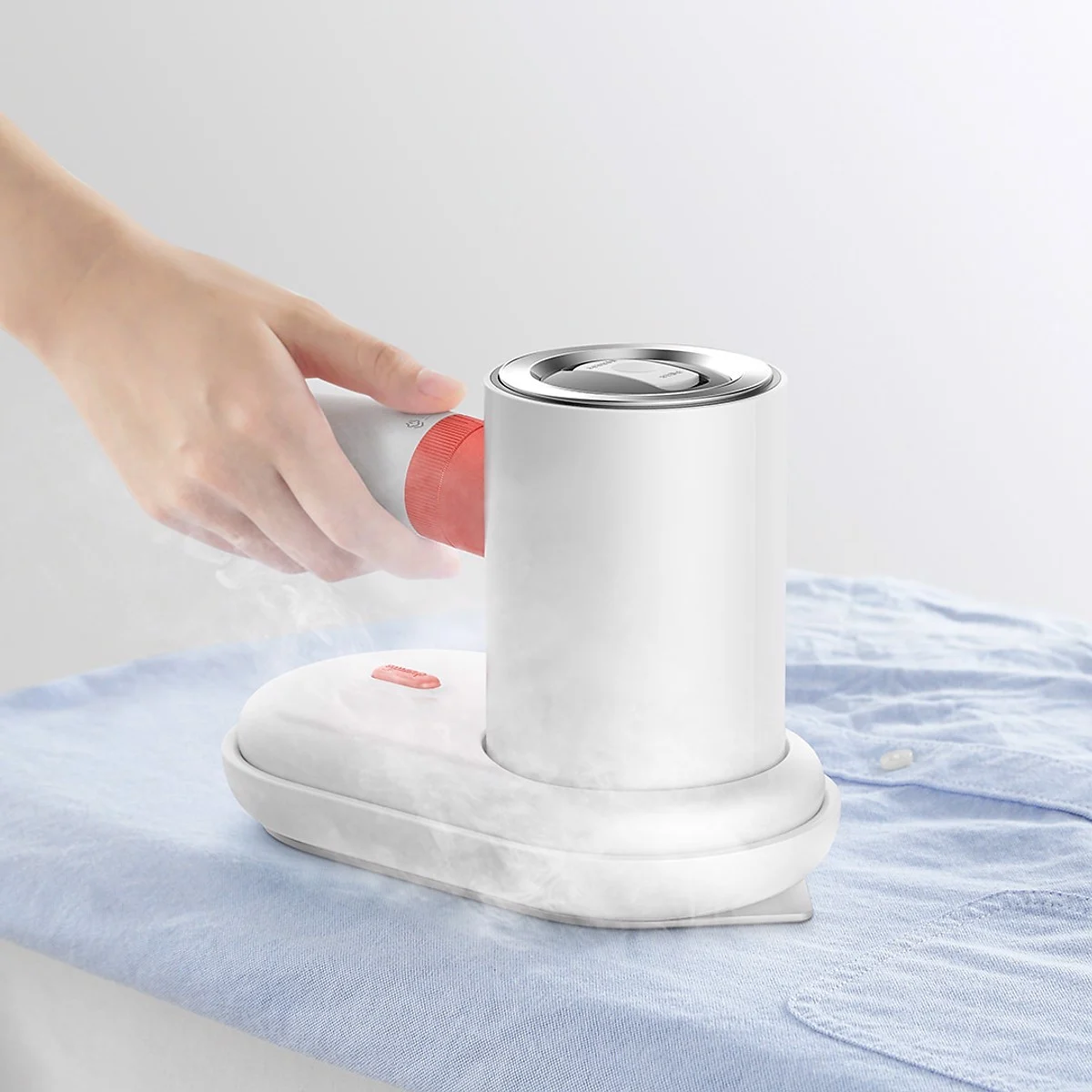 Bàn là điện cầm tay DEERMA HS218 | AKIA