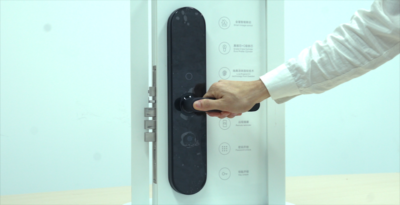 Khóa Thông Minh Aqara N100 Smart Door Lock Znms16Lm Zigbee Edition 4 Khoá Cửa Thông Minh Aqara N100 Cũng Phù Hợp Với Những Ngôi Nhà Có Màu Sơn Trắng, Trông Vô Cùng Sang Trọng Và Lịch Sự