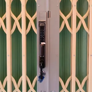 Khoá Cửa Nhôm Laffer Xf19 Vân Tay 5 Trong 1 45 Khoá Cửa Nhôm Laffer Xf19 Vân Tay 5 Trong 1 - Akia Smart Home