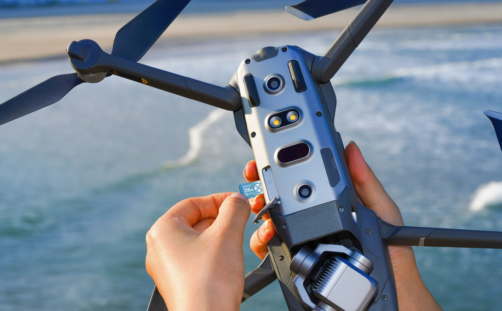 Thẻ Nhớ Lexar Fly Microsdxc Dành Cho Flycam Và Drone