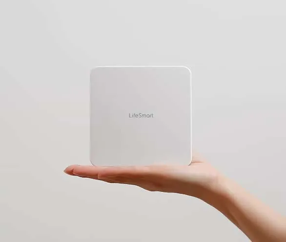 Bộ điều khiển trung tâm LifeSmart Smart Station - AKIA Smart Home