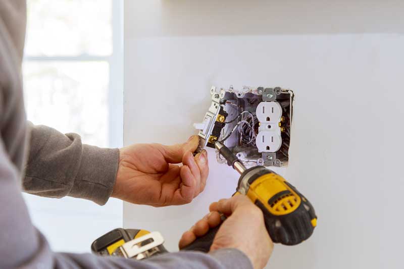 Chiều Cao Ổ Cắm Điện Tiêu Chuẩn &Amp; Cách Lắp Đặt Ổ Cắm An Toàn 27 Cảnh Báo Nguy Hiểm Khi Chiều Cao Ổ Cắm Điện Không Đạt Chuẩn