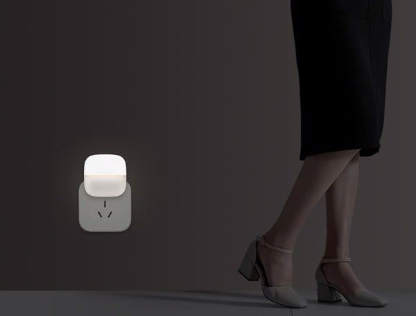 Đèn Cảm Biến Yeelight Plug-In Night Light 6 Đèn Cảm Biến Yeelight Plug-In Night Light