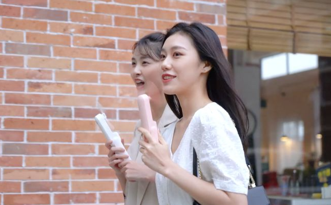 Quạt Cầm Tay Mini Jisulife F8X Tích Hợp Sạc Dự Phòng 10 Jisulife F8X