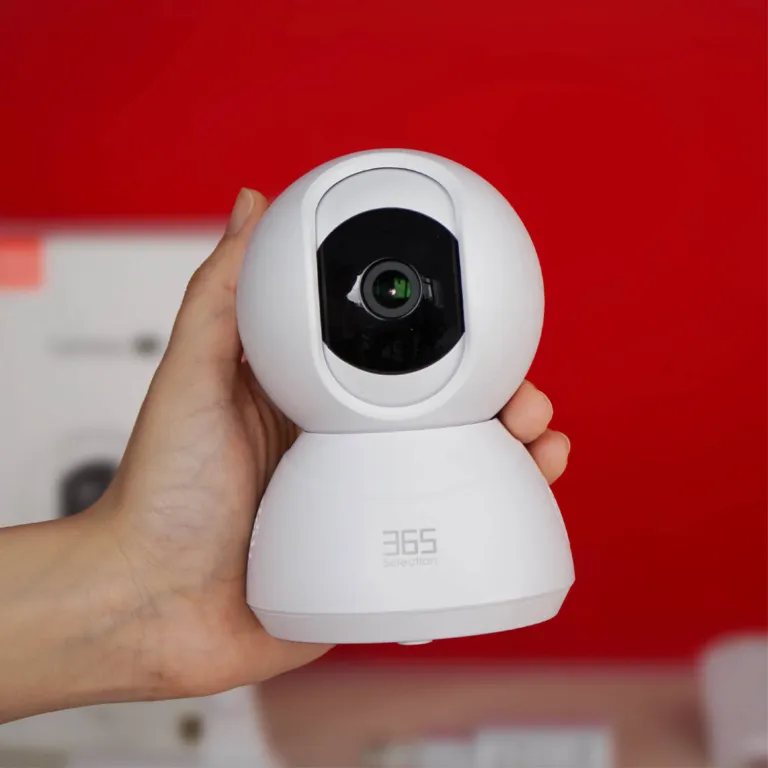 Camera wifi trong nhà thông minh Selection C1 | AKIA