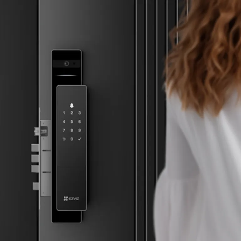 Khóa cửa thông minh Ezviz DL50FVS – Nhận diện khuôn mặt 3D – Camera an ninh tích hợp | AKIA