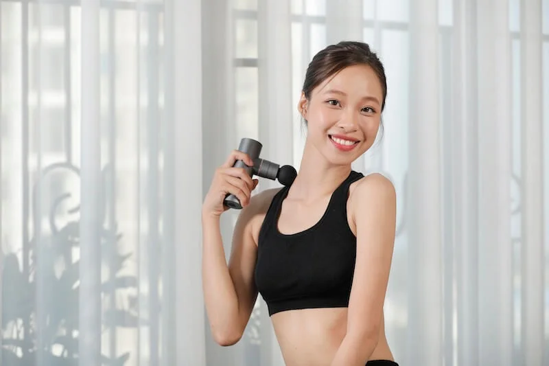 Sung-Massage-Kata-Mg30-Thuc-Te-2 Hình Ảnh Súng Massage Kata Mg30 Thực Tế 6