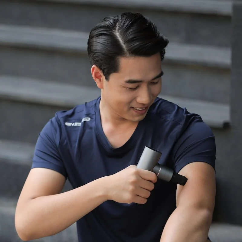 Sung-Massage-Kata-Mg30-Thuc-Te-5 Hình Ảnh Súng Massage Kata Mg30 Thực Tế