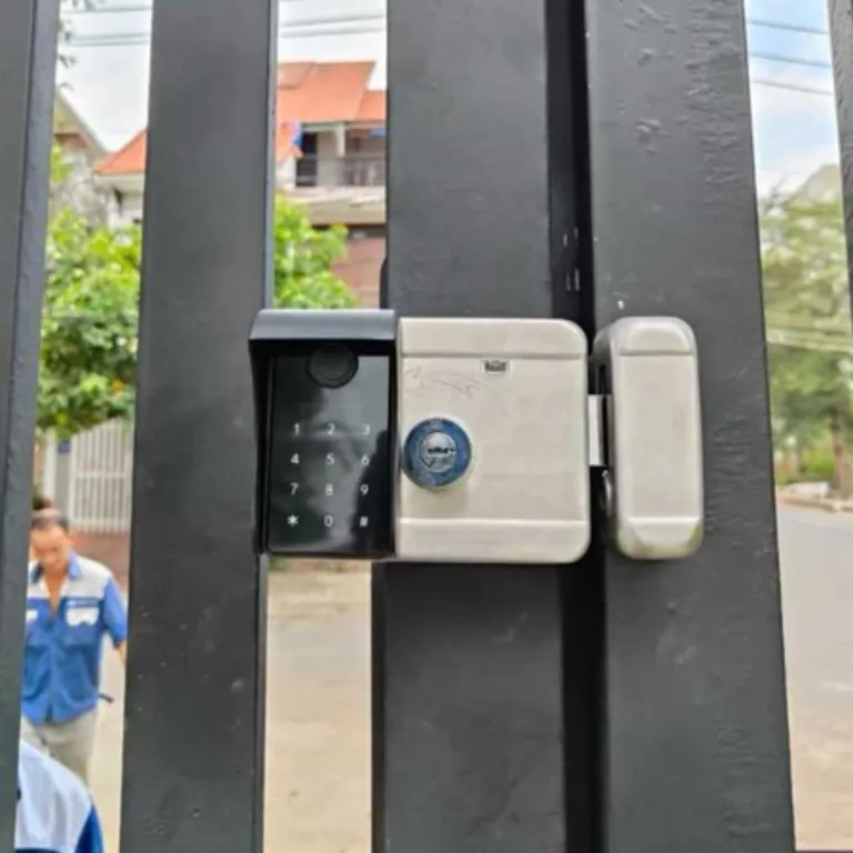 Khóa cổng vân tay thông minh AKIA N1 chống nước | AKIA