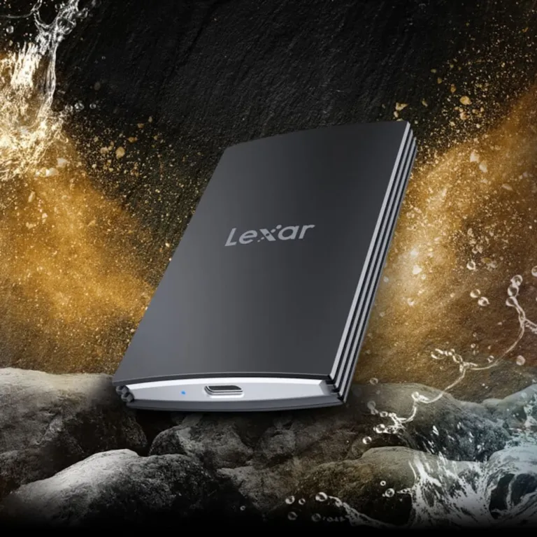 Ổ cứng SSD Lexar ARMOR 700 – Tốc độ đọc ghi 2000MB/s – Chống nước – chống bụi IP66 | AKIA