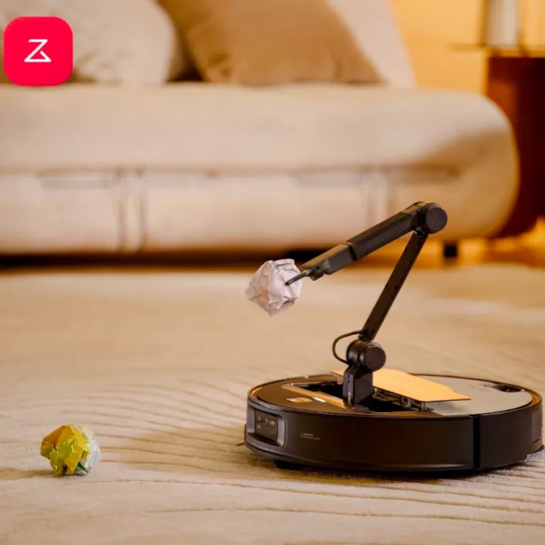 ​Robot Hút Bụi Lau Nhà Roborock Saros Z70 – Lực Hút 22.000Pa, Cánh Tay Robot OmniGrip™, Điều Hướng AI StarSight 2.0​ | AKIA