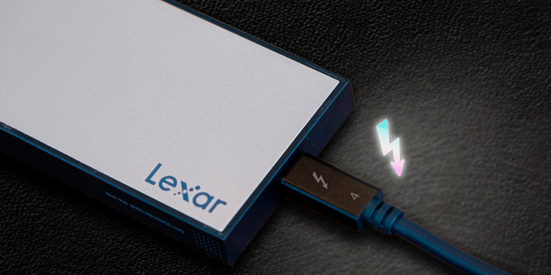 Dau-Doc-The-Nho-Cfexpress-Type-B-Lexar-Usb-4-0-Type-C-Lpwf740N-6Angl-03 Đầu Đọc Thẻ Nhớ Cfexpress Type B Lexar Professional Workflow Usb 4.0 Type-C Lpwf740N-6Angl