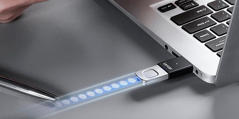 Usb-3-2-Lexar-Jumpdrive-Fingerprint-F35-Pro-128Gb-400Mb-S-Ljdf35P128G-Rnbng-04 Usb 3.2 Lexar Jumpdrive Fingerprint F35 Pro 128Gb 400Mb/S Ljdf35P128G-Rnbng