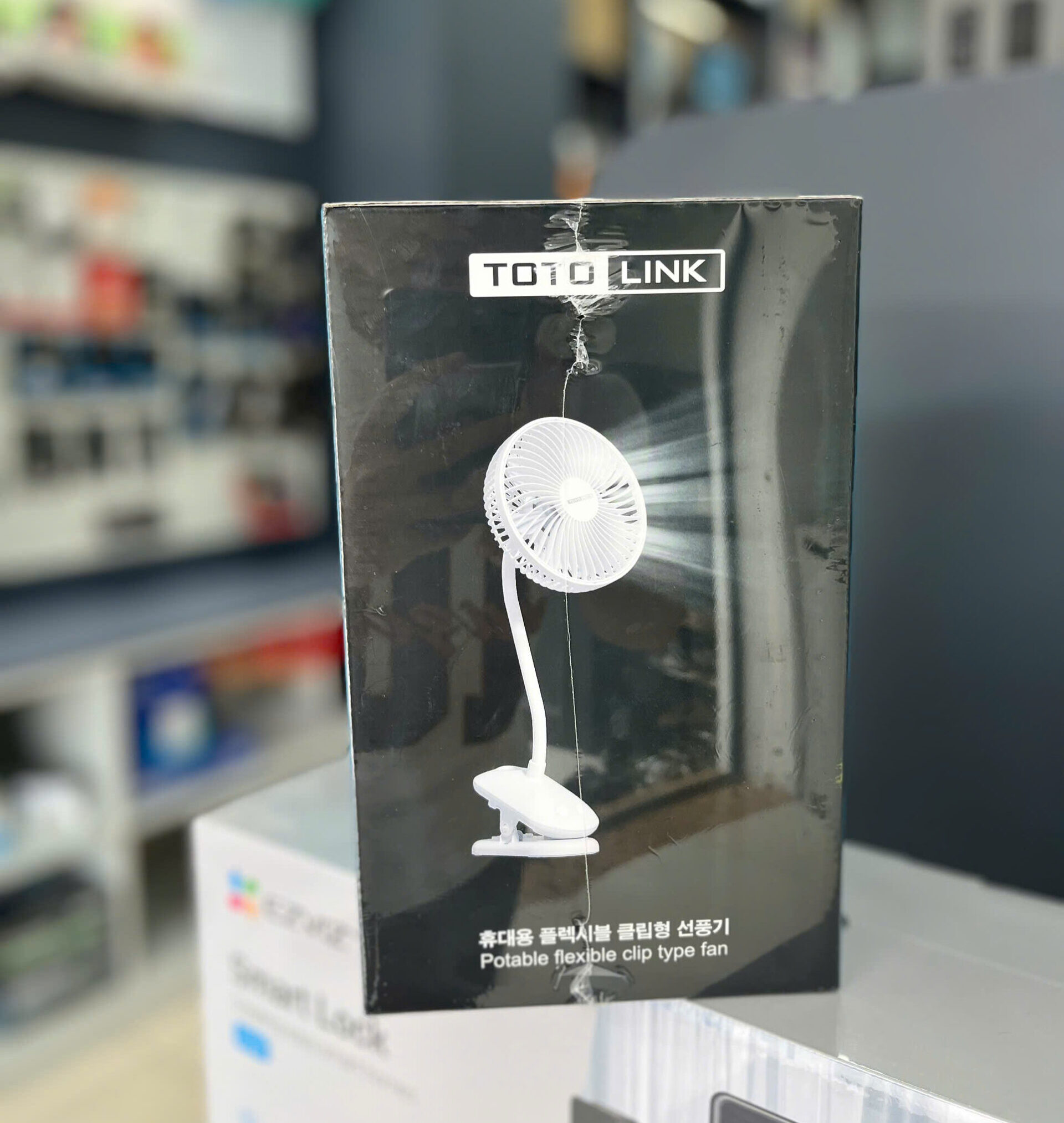Quạt Kẹp Bàn Tích Điện Totolink Fan01 10 Quạt Kẹp Bàn Tích Điện Totolink Fan01