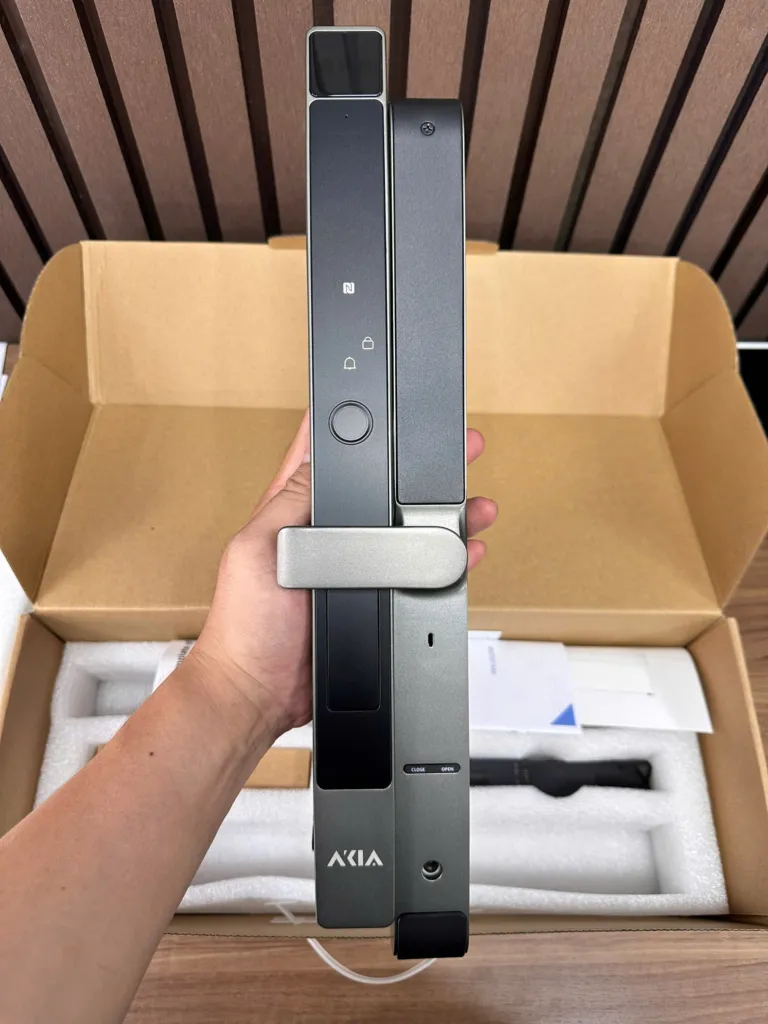 Khoá nhận diện khuôn mặt AKIA N68 | AKIA