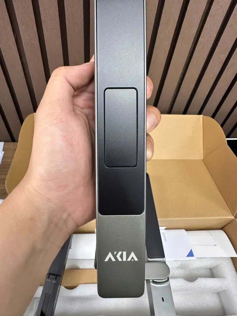 Khoá nhận diện khuôn mặt AKIA N68 | AKIA