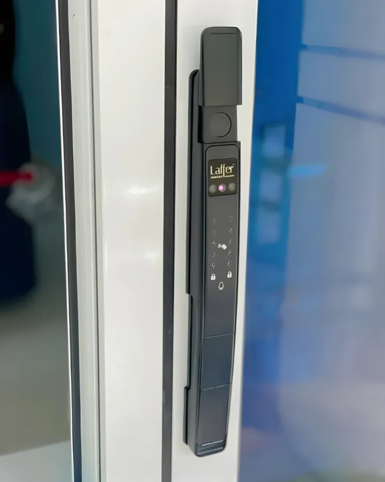 Khóa cửa vân tay nhận diện khuôn mặt Laffer XD02 - AKIA Smart Home
