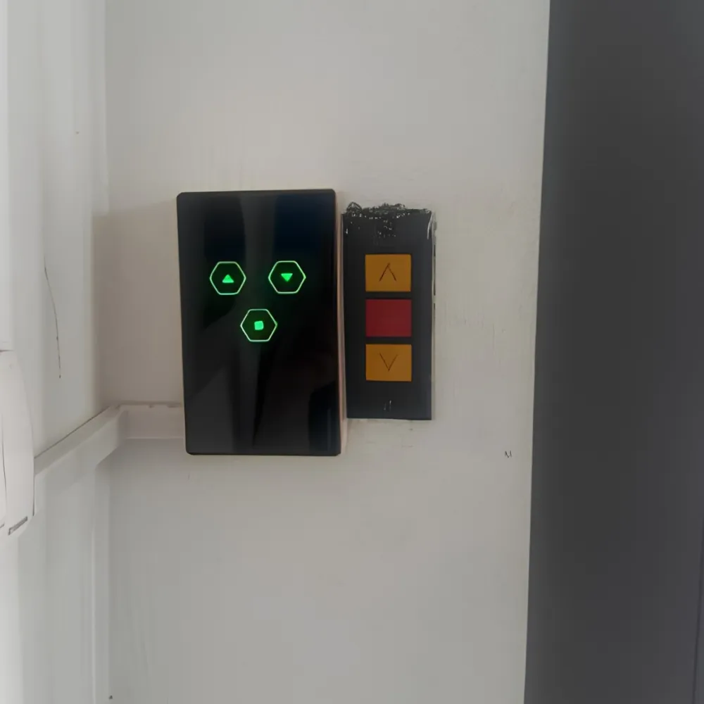 Công Tắc Cửa Cuốn Hunonic Door S – Phiên Bản Mới 12 Công Tắc Cửa Cuốn Hunonic Door S – Phiên Bản Mới - Akia Smart Home