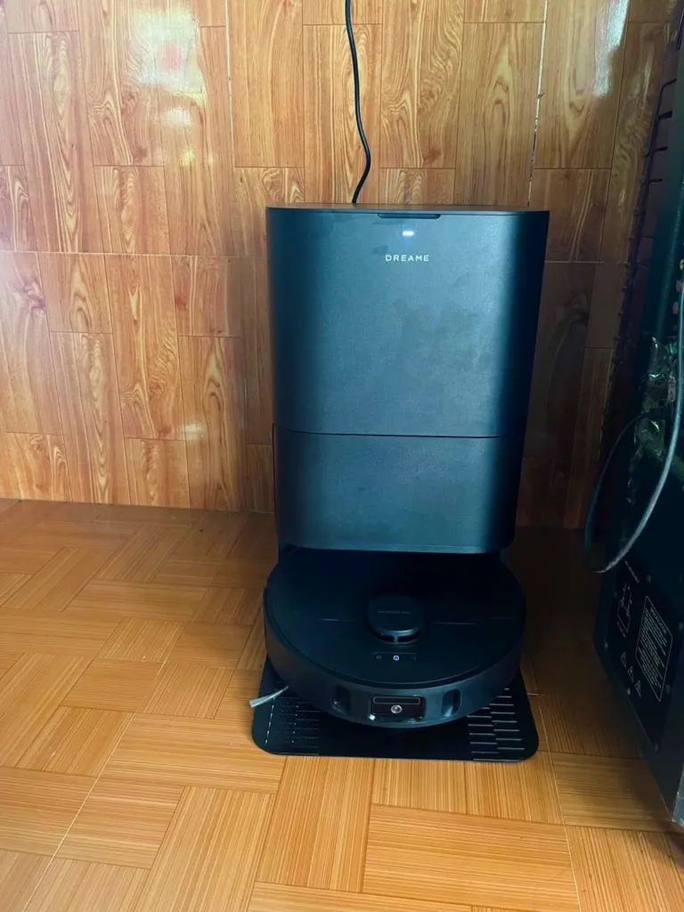Robot Hút Bụi Lau Sàn Dreame D30 Ultra CE - AKIA Smart Home