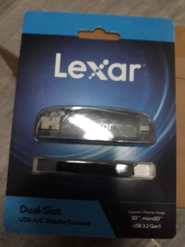 Đầu đọc thẻ nhớ Lexar Dual – Slot USB – A/C – Tốc độ truyền tải 205MB/s – Kết nối USB – A và USB – C - AKIA Smart Home