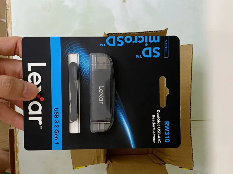 Đầu đọc thẻ nhớ Lexar Dual – Slot USB – A/C – Tốc độ truyền tải 205MB/s – Kết nối USB – A và USB – C - AKIA Smart Home