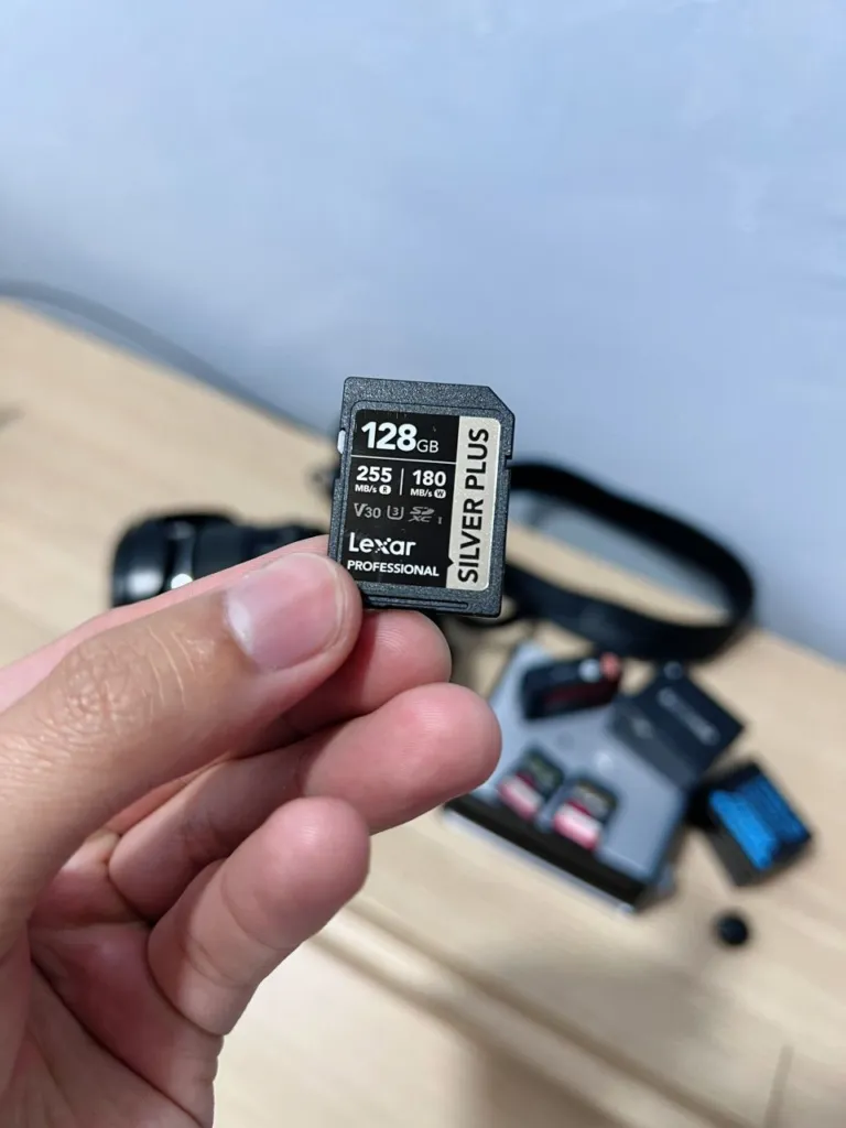 Thẻ nhớ SDXC Lexar Professional Silver Plus UHS-I U3, Tốc độ 205MB/s - AKIA Smart Home