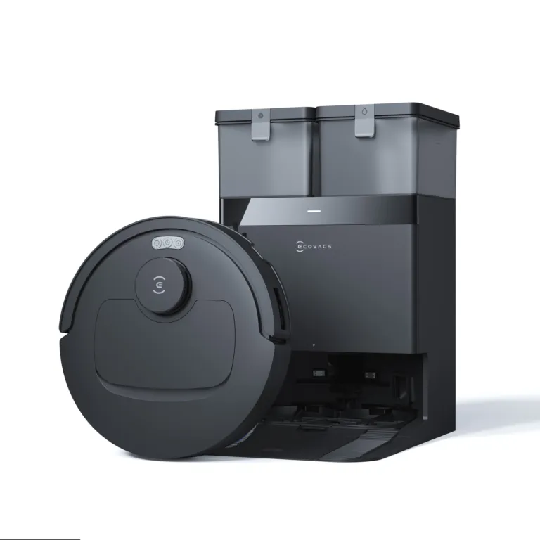 Robot hút bụi lau nhà Ecovacs Deebot T30C 2026 - Robot màu đen đặt trước trạm sạc tự động